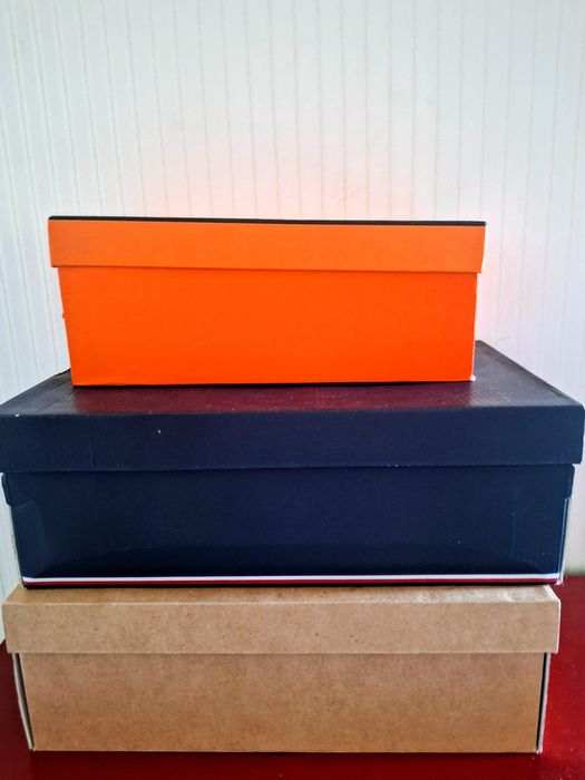 Кроссовки Nike Три пары 37-38р