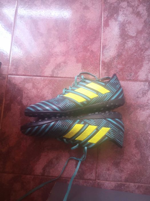 Футболни обувки за изкуствена трева Adidas