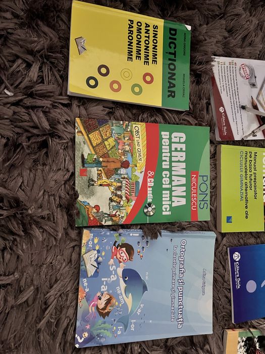 Set carti scolare ce se vand si separat