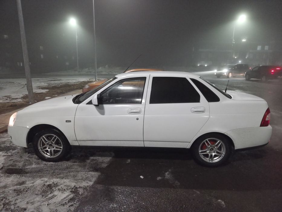 Продается приора 2