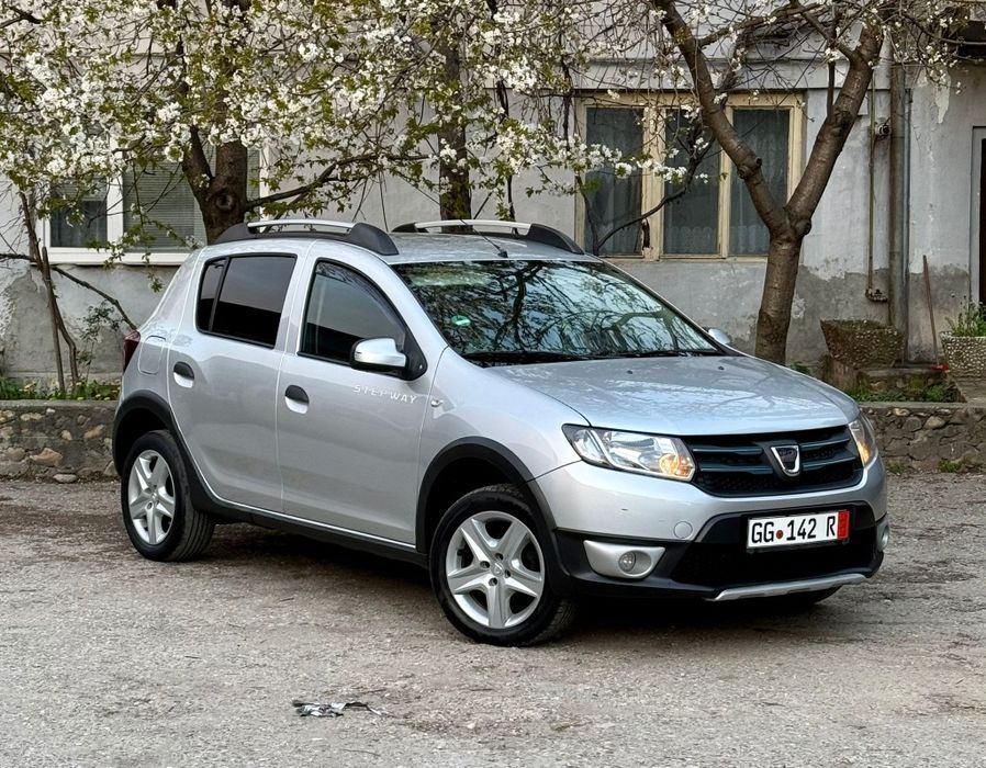 Dacia Sandero STEPWAY / 1.5 dCi / Navi