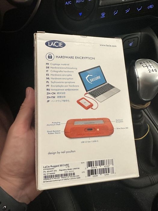 Hard extern Lacie 2tb Nou