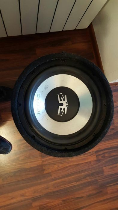 Statie si subwoofer auto