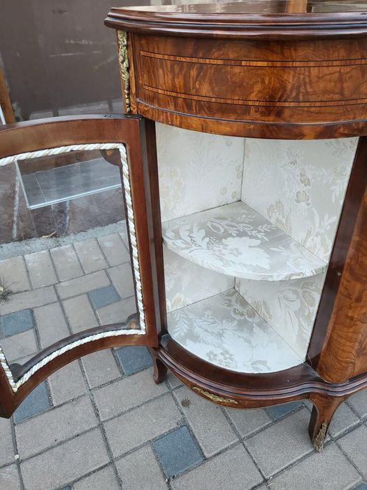 Италиански бароков комод