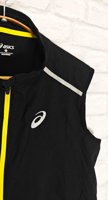 ASICS Windstopper Motion Protection Мъжки елек размер М