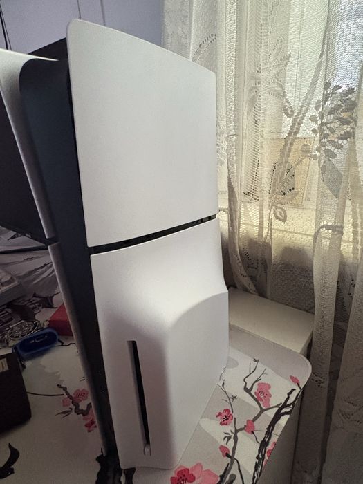 Продам PlayStation®5