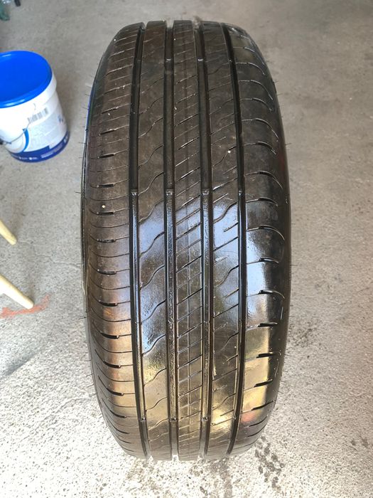 Летни гуми 225/65/17  4бр. Цена е за 4-те бр.