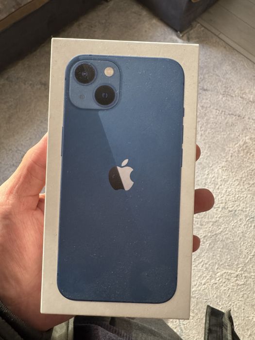 IPhone 13  каробкасымен