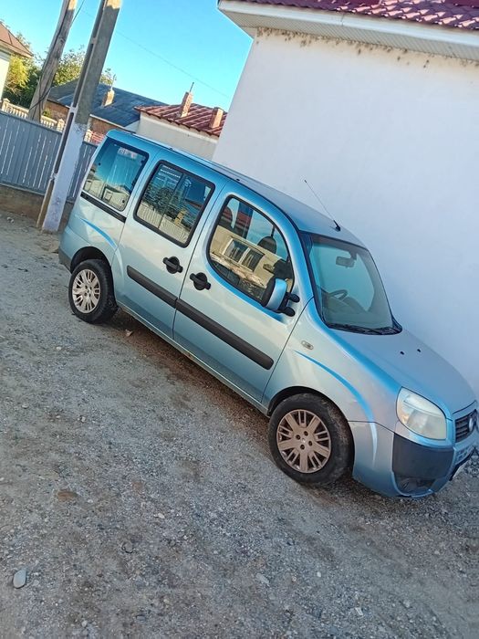 Autoturism Fiat Doblo