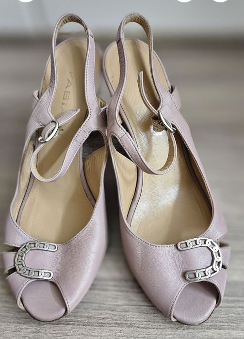 Туфли кожаные, лаковые 37р