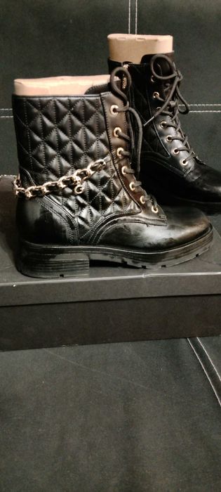 Дамски боти Guess