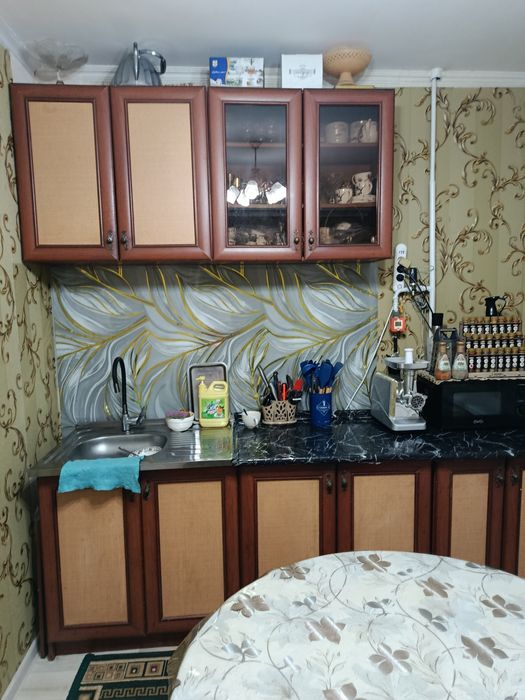 Продам  кухонный гарнитур