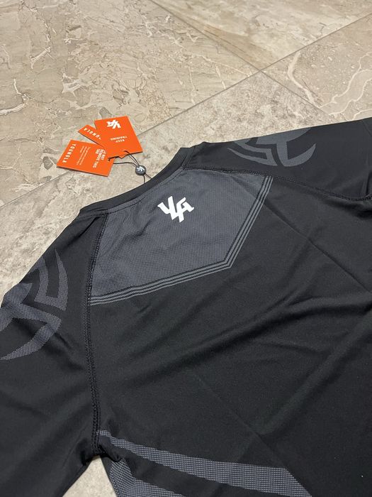 YoungLA conpression shirt