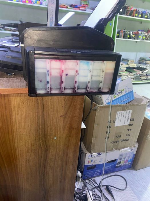 EpsonL805 printir  toʻliq ishlaydi