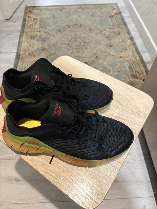 Продам реебок в отличном состоянии