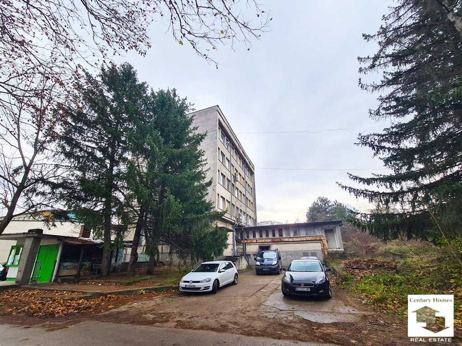Продава се Промишлена сграда в Велико Търново, Бузлуджа - 1419 кв.м за 677 €/кв.м - Снимка #1