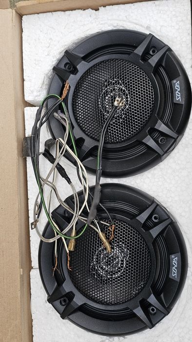 Продам динамики на двери