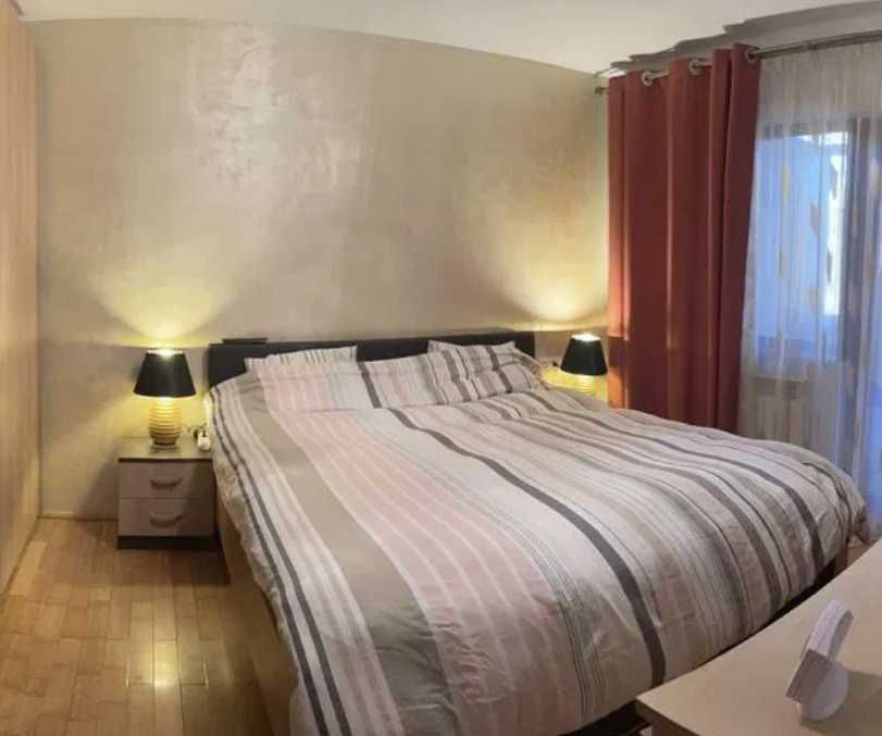 Дава се под наем Двустаен апартамент в Пловдив, Старият град - 65 кв.м за 275.4 € - Снимка #1