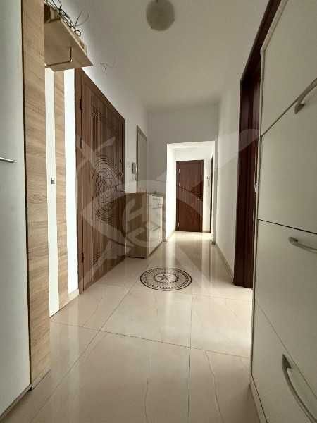 Дава се под наем Тристаен апартамент в Пловдив, Център - 65 кв.м за 498.27 € - Снимка #4