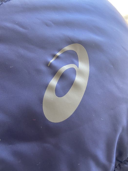 Куртка Asics оригинал