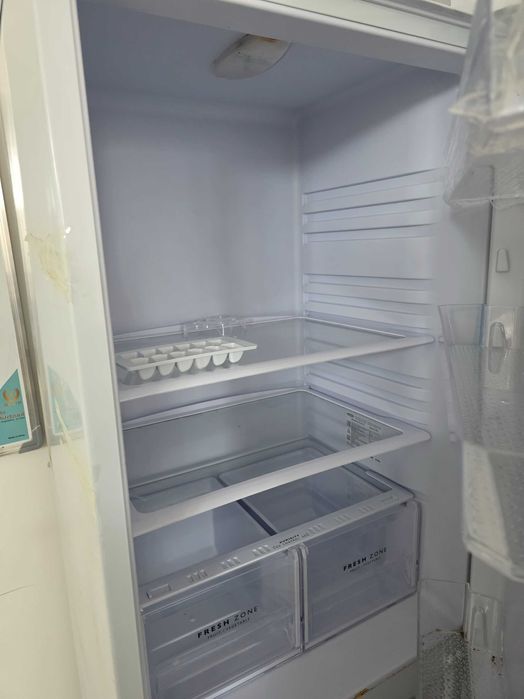 Холодильник Бирюса