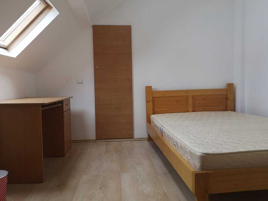 Inchiriez apartament ultracentral, Piata Unirii 4-5