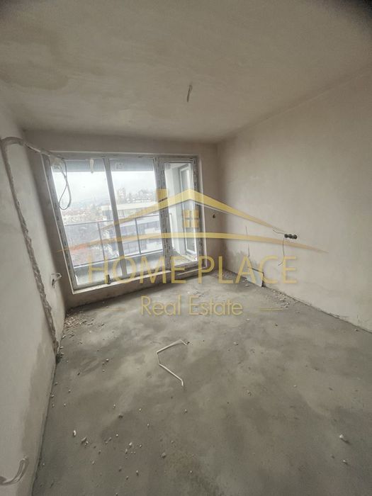 Продава се Тристаен апартамент в Варна, Левски - 86 кв.м за 2384 €/кв.м - Снимка #8