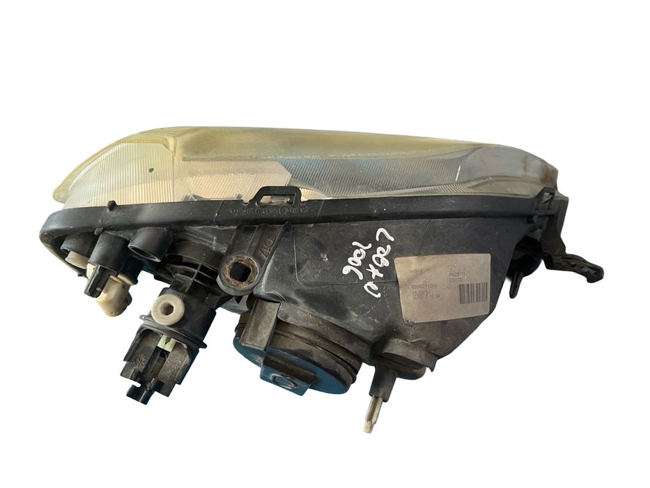 Far Stanga Renault Logan I Ls_ 2004 - > 89029771