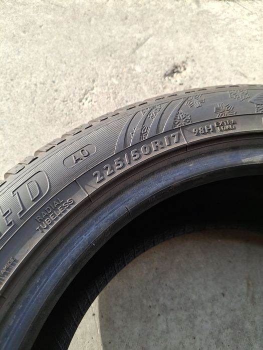 2 Anvelope de iarnă 225 50 r17 Dunlop