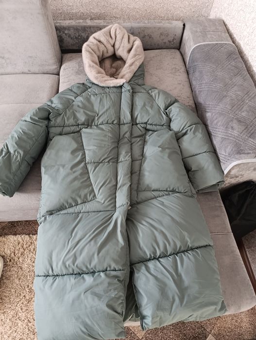 Продам пуховик в отличном состоянии