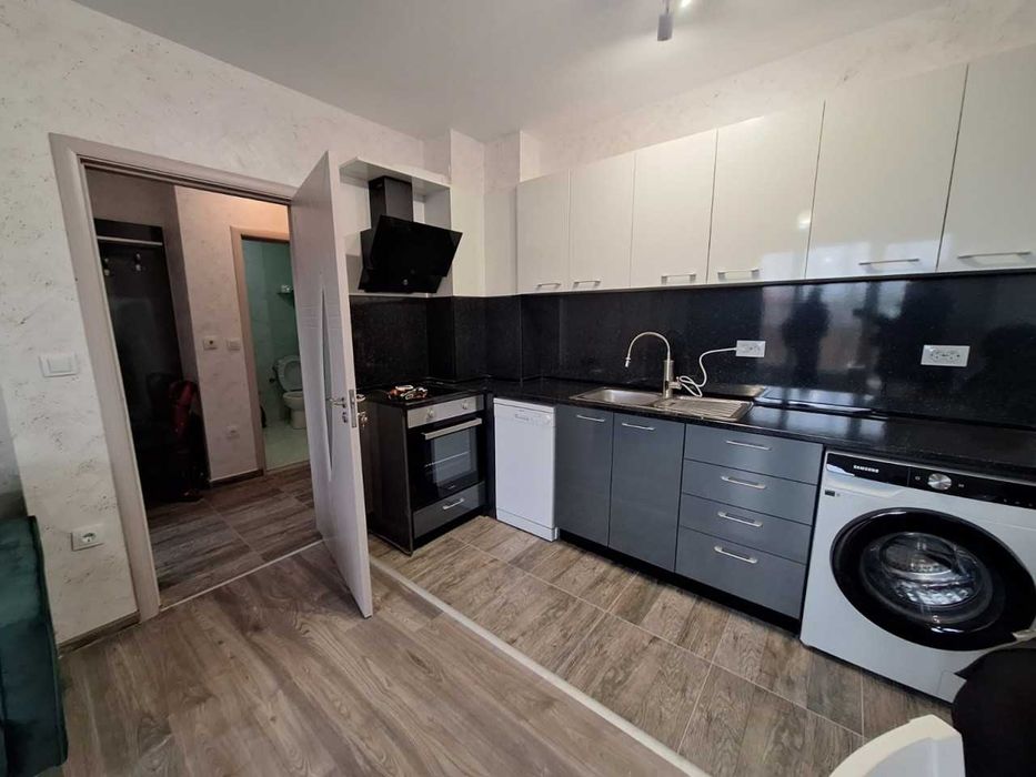 Двустаен апартамент в Христо Смирненски