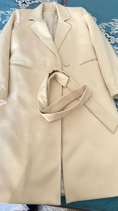 Продам пальто шикарного качество