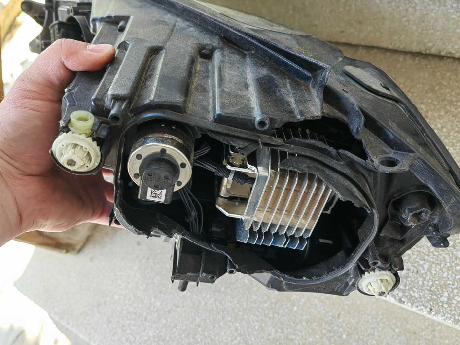 Фар VW Golf 7 Face LED десен / Фар Голф 7 / Фар VW Amarok ляв / Фар Амарок Оригинален