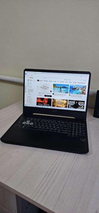 Ноутбук Asus (ssd 512гб)