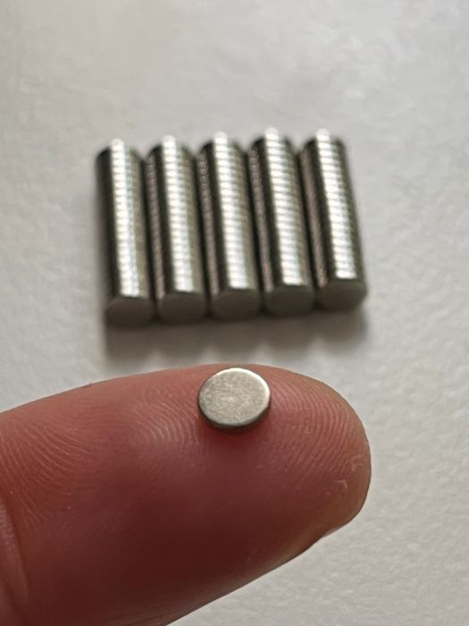 Magneti neodymium set 100 buc mini strong 5x1 mm