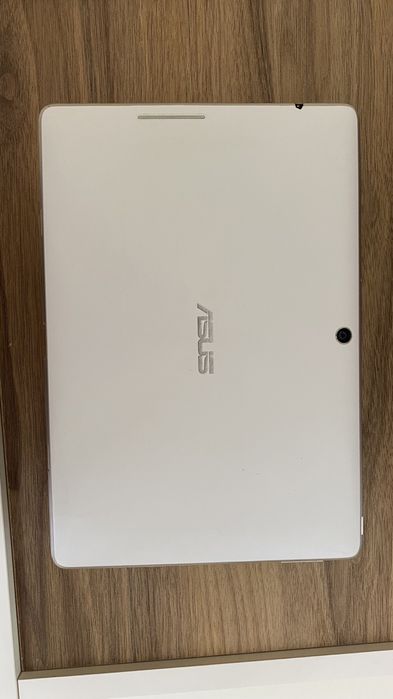 Планешет Asus