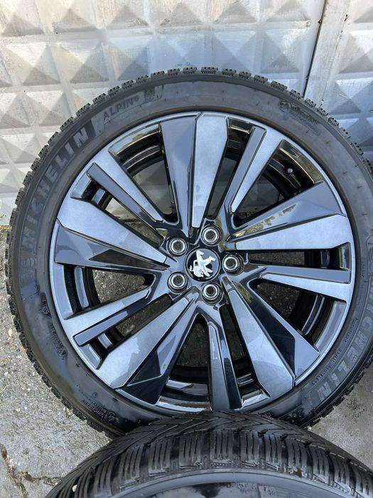 Оригинални джанти с гуми Peugeot / Пежо 19" 5x108 3008 / 5008