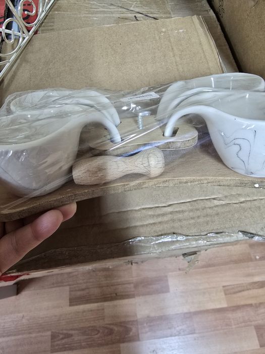 Продам соусницу(подливник)