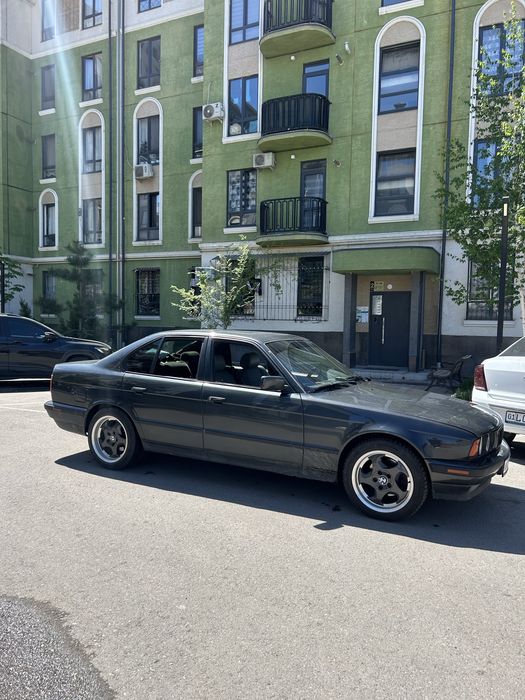 Bmw e34 535i продается