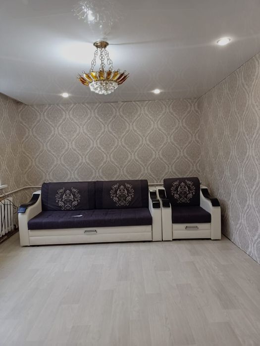 Продам большой дом.