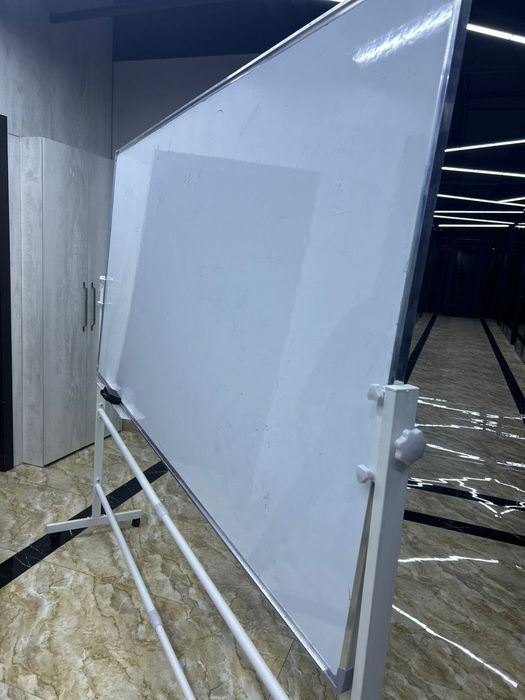 Магнитно-маркерная доска