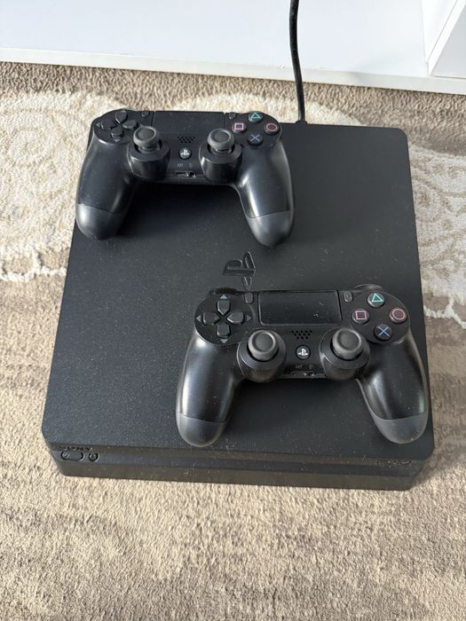 Sony Playstation 4 Slim / Сони Плейстейшен 4 Слим