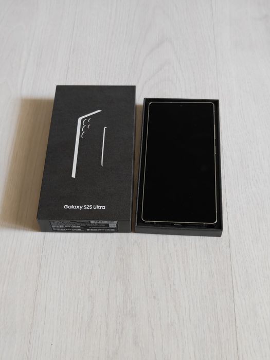 Samsung S25 Ultra 256 gb Ram 12 5G EAC