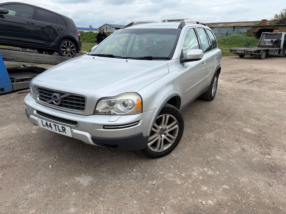 На части Volvo xc90 2.5 дизел auto 2012 година