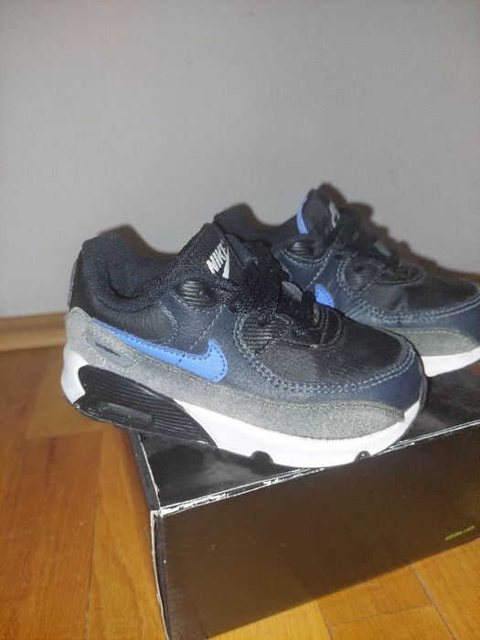 Adidas și Puma pentru baieti