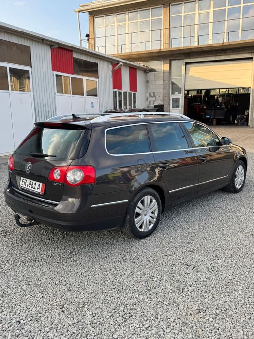 VW Passat Euro 5 Mokka Brown 170 CP