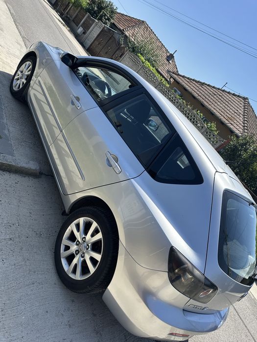 Vând mazda 3 an 2007