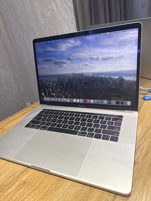MacBook pro Touch bar алмашкан умуман айби йок , Состояния идеально