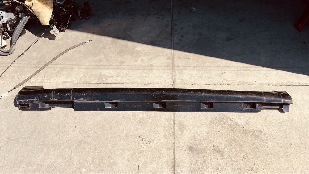 Ляв и десен праг VW Passat B6 (2006-2010)