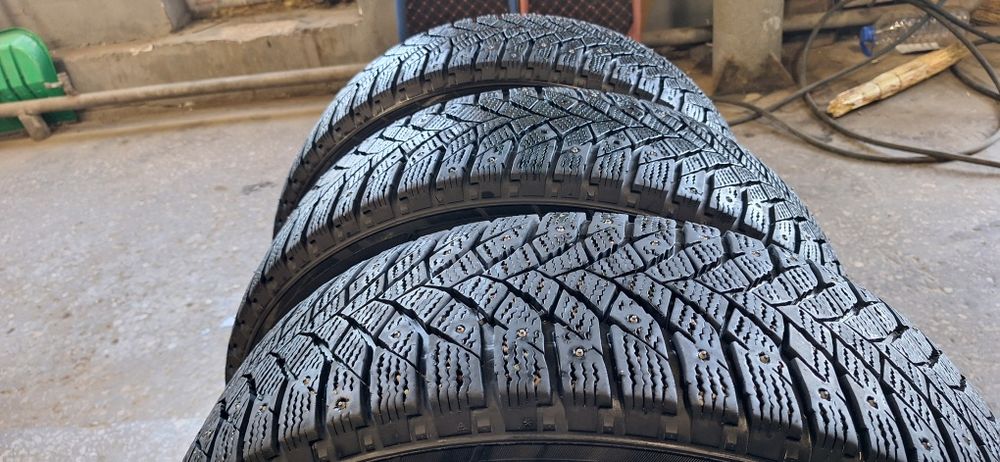 Шины зимние с шипами